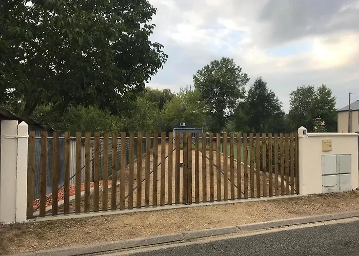 Maison Au Bord Du Loir Casa de Férias